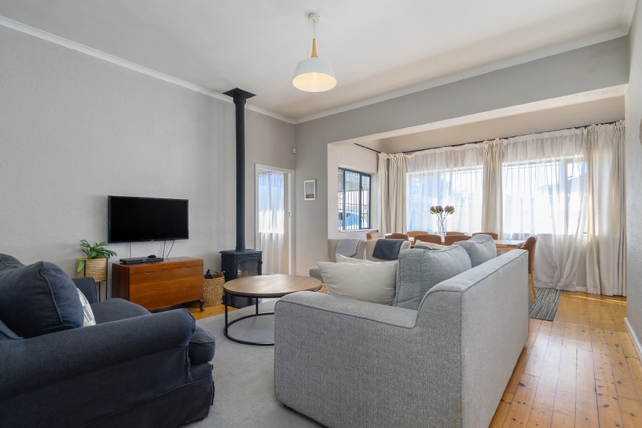 3 Bedroom Property for Sale in Claremont Western Cape